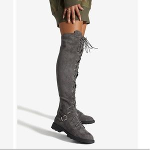 ShoeDazzle Phyllida Tall Flat Boot Gray Magnet Size 7 New
